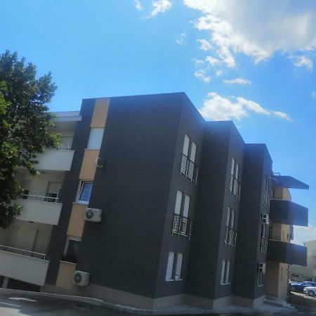 Luxury Apartment Queen Solin Esterno foto