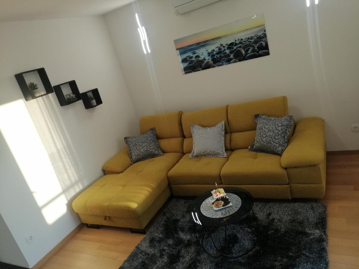 Luxury Apartment Queen Solin Esterno foto