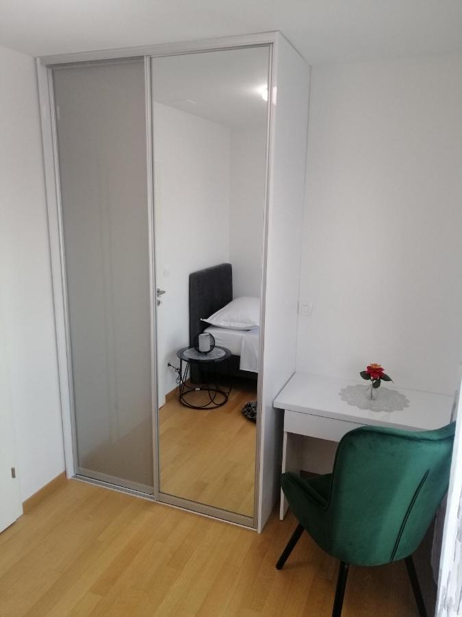 Luxury Apartment Queen Solin Esterno foto