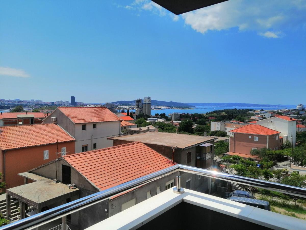 Luxury Apartment Queen Solin Esterno foto